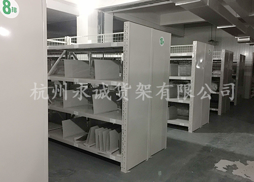 中型货架